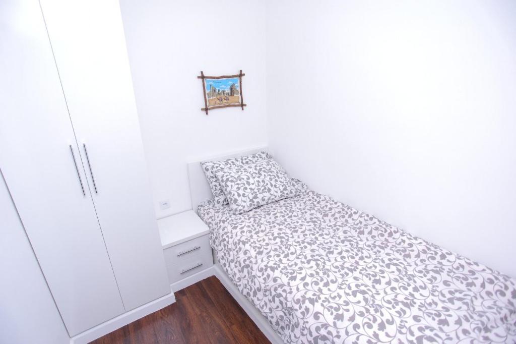 Overlooking Registan Square Luxury 2 Bedrooms Apartment Самарканд Екстериор снимка