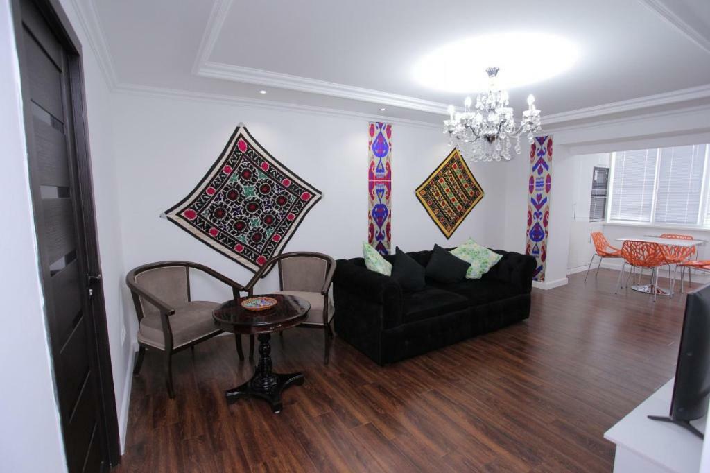 Overlooking Registan Square Luxury 2 Bedrooms Apartment Самарканд Екстериор снимка